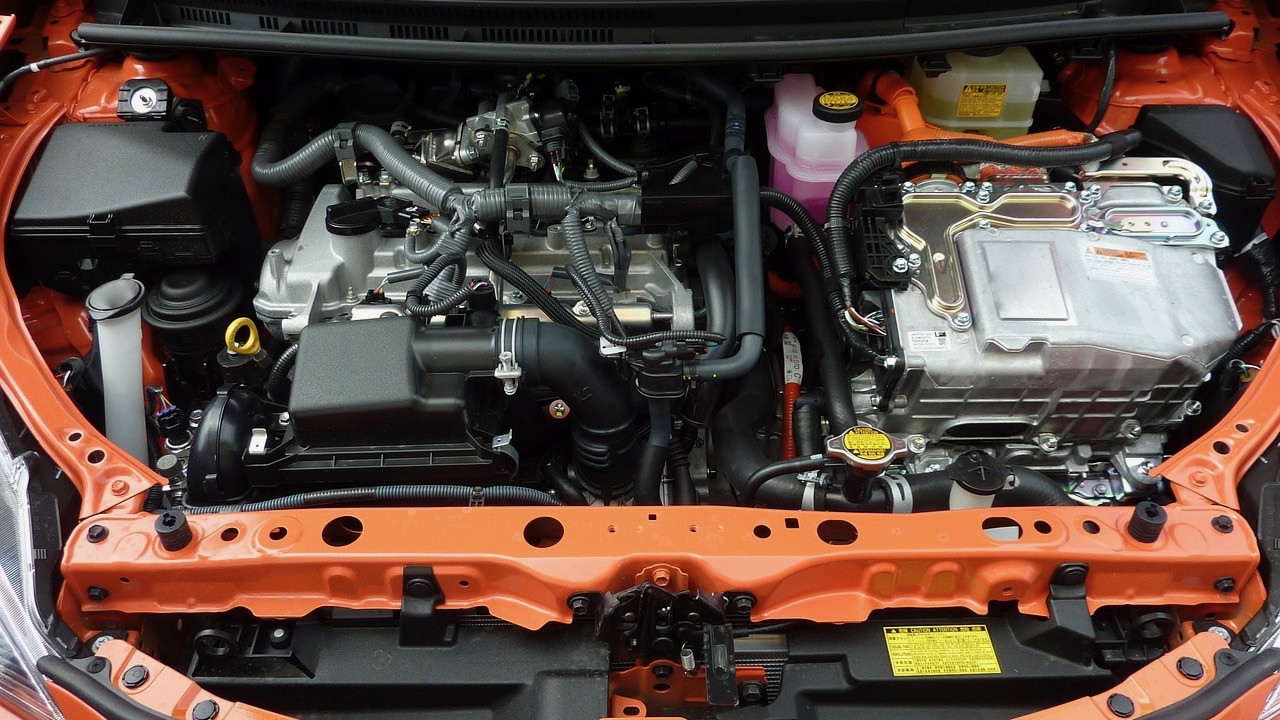 The Best Automotive Label Materials for Use in the Engine Compartment